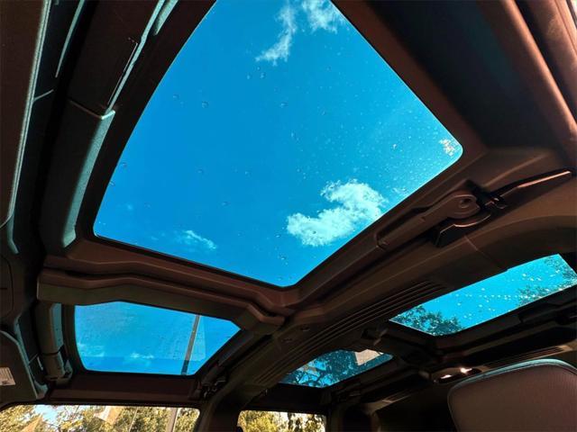 Photo of 2024 Moonshot Green Matte GMC HUMMER EV SUV