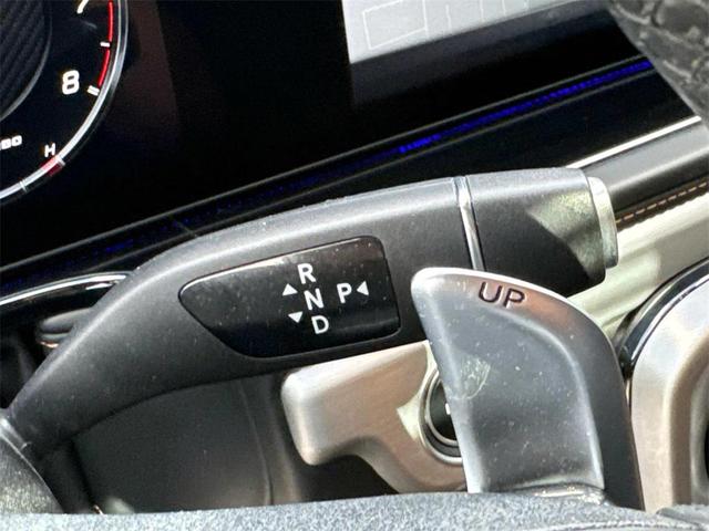 Photo of 2021 Polar White Mercedes-Benz AMG G 63
