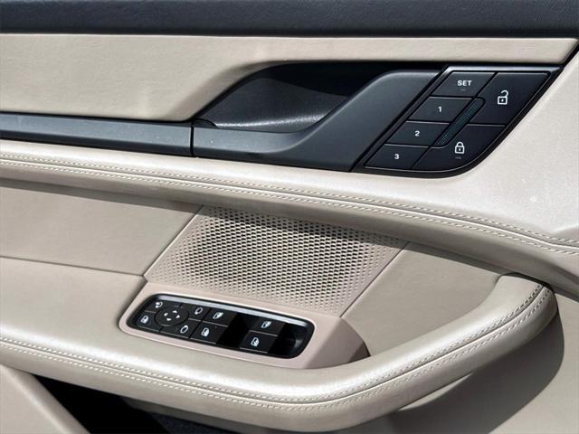 Photo of 2022 Light Gray Porsche Taycan