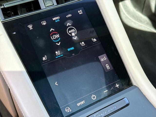 Photo of 2022 Light Gray Porsche Taycan