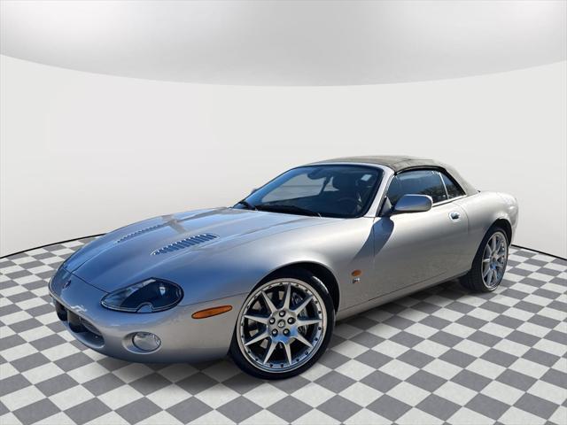 2004 Jaguar XKR