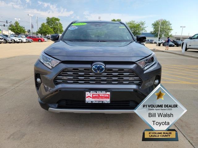 Photo of 2021 Magnetic Gray Metallic/Midnight Black Metallic Toyota RAV4 Hybrid