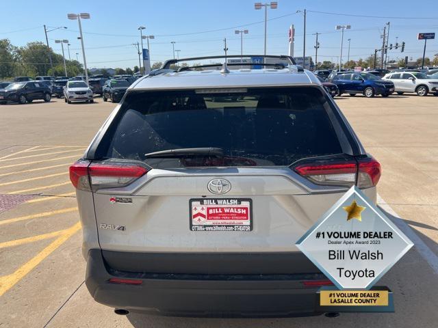Photo of 2021 Silver Sky Metallic Toyota RAV4