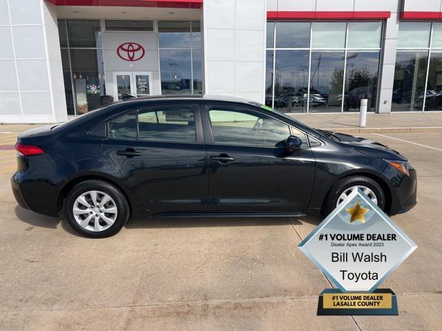 Photo of 2022 Black Sand Pearl Toyota Corolla