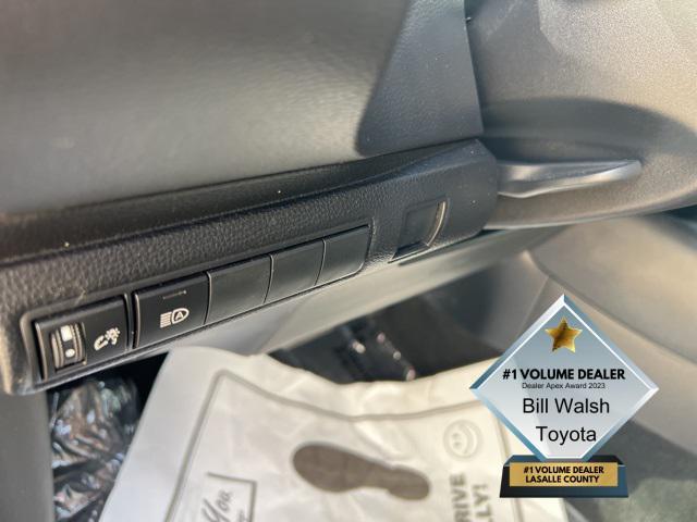 Photo of 2022 Black Sand Pearl Toyota Corolla