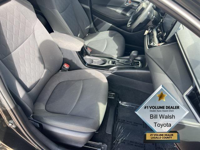 Photo of 2022 Black Sand Pearl Toyota Corolla