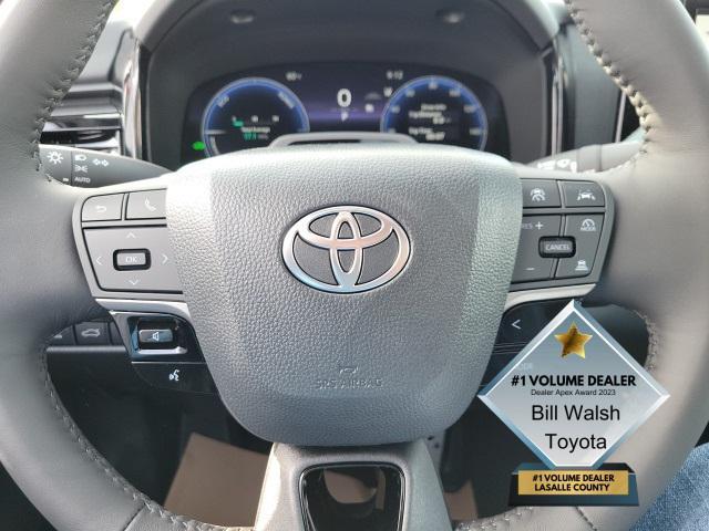 Photo of 2025 Wind Chill Pearl Toyota Camry