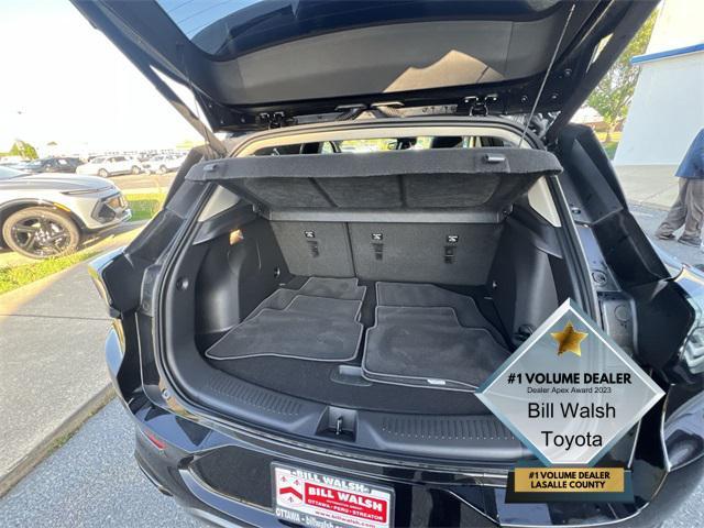 Photo of 2024 Ebony Twilight Metallic Buick Encore GX
