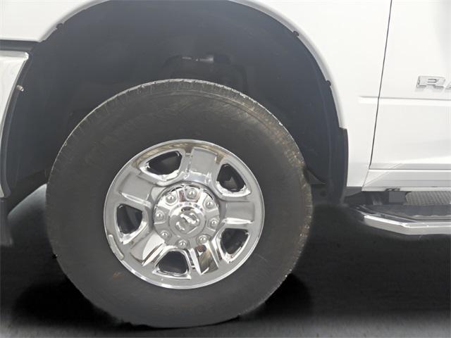 Photo of 2024 Bright White Clearcoat RAM 2500