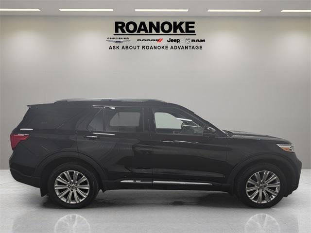 Photo of 2020 Agate Black Metallic Ford Explorer