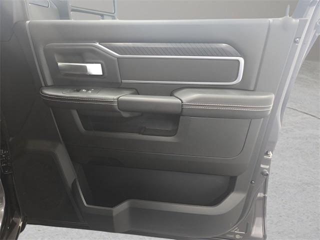 Photo of 2025 Granite Crystal Metallic Clearcoat RAM 2500