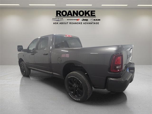 Photo of 2025 Granite Crystal Metallic Clearcoat RAM 2500