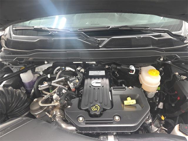Photo of 2025 Granite Crystal Metallic Clearcoat RAM 2500