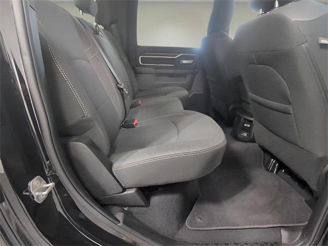 Photo of 2024 Diamond Black Crystal Pearlcoat RAM 2500