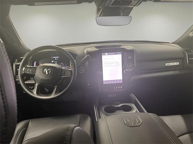 Photo of 2025 Granite Crystal Metallic Clearcoat RAM 2500