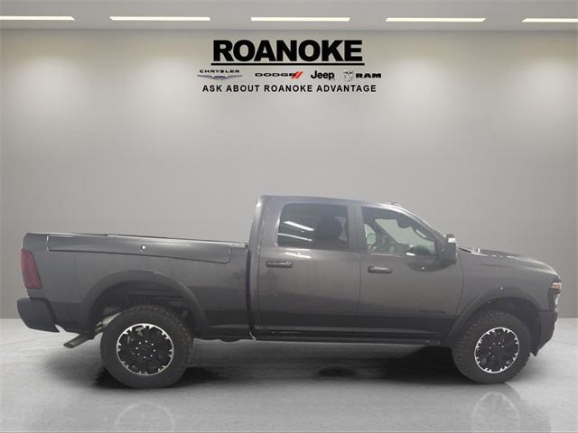 Photo of 2025 Granite Crystal Metallic Clearcoat RAM 2500