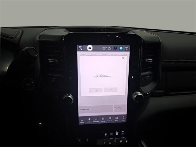 Photo of 2025 Granite Crystal Metallic Clearcoat RAM 2500