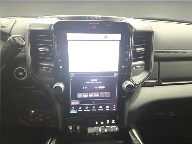 Photo of 2025 Granite Crystal Metallic Clearcoat RAM 2500