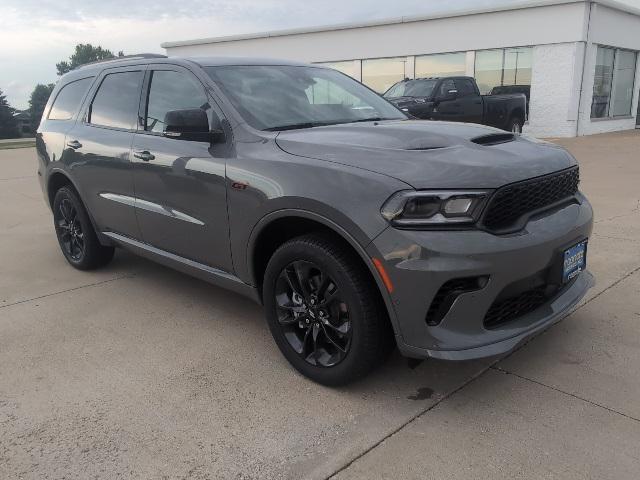 Photo of 2025 Destroyer Gray Clearcoat Dodge Durango