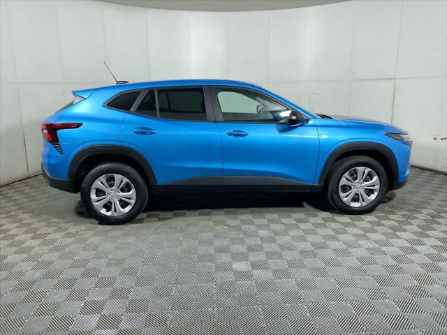 Photo of 2025 Marina Blue Metallic Chevrolet Trax