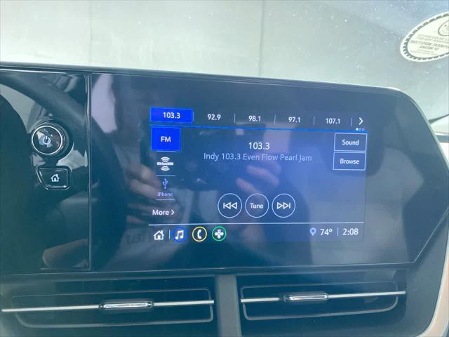 Photo of 2025 Marina Blue Metallic Chevrolet Trax