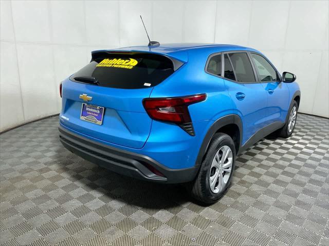 Photo of 2025 Marina Blue Metallic Chevrolet Trax