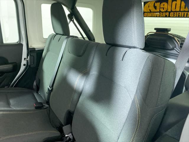 Photo of 2024 Silver Zynith Clearcoat Jeep Wrangler