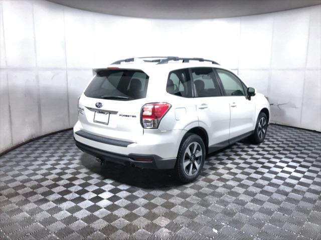 Photo of 2018 Crystal White Pearl Subaru Forester