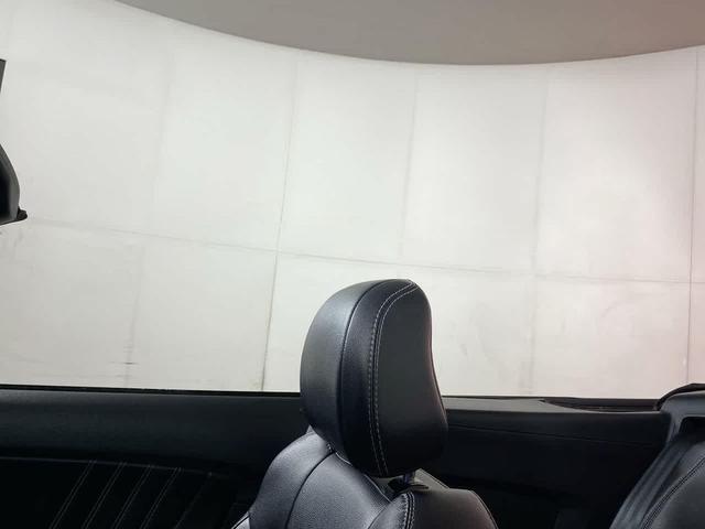 Photo of 2023 OXFORD WHITE Ford Mustang