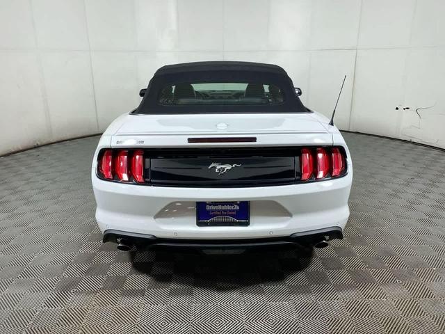 Photo of 2023 OXFORD WHITE Ford Mustang