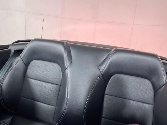 Photo of 2023 OXFORD WHITE Ford Mustang
