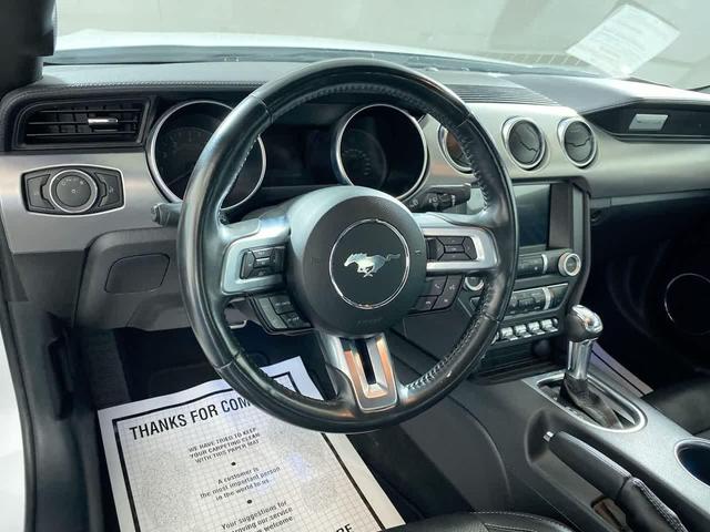 Photo of 2023 OXFORD WHITE Ford Mustang