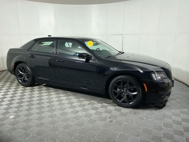 Photo of 2023 Gloss Black Chrysler 300