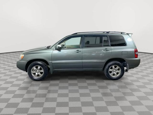 Photo of 2004 Oasis Green Pearl Toyota Highlander