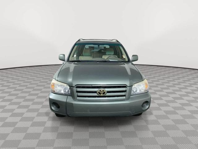 Photo of 2004 Oasis Green Pearl Toyota Highlander