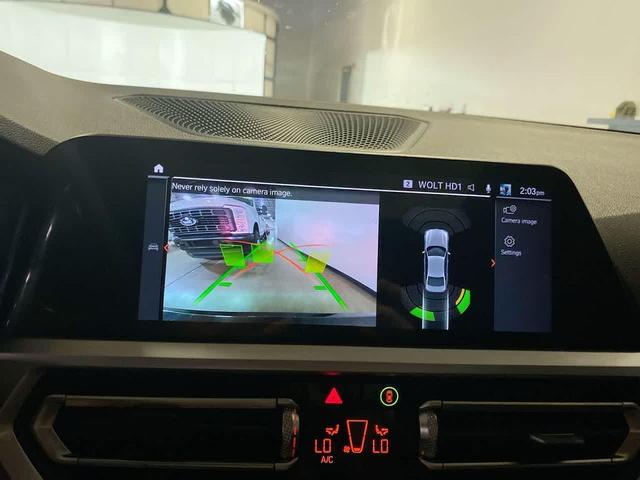 Photo of 2020 Jet Black BMW 330