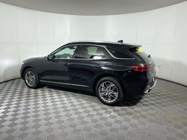 Photo of 2025 Vik Black Genesis GV70