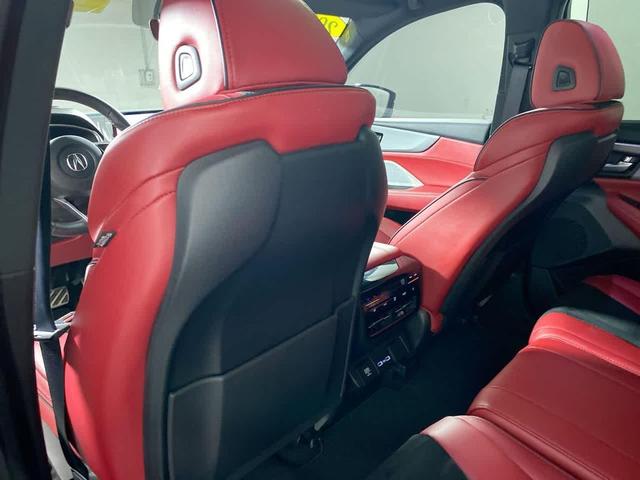 Photo of 2024 Majestic Black Pearl Acura MDX