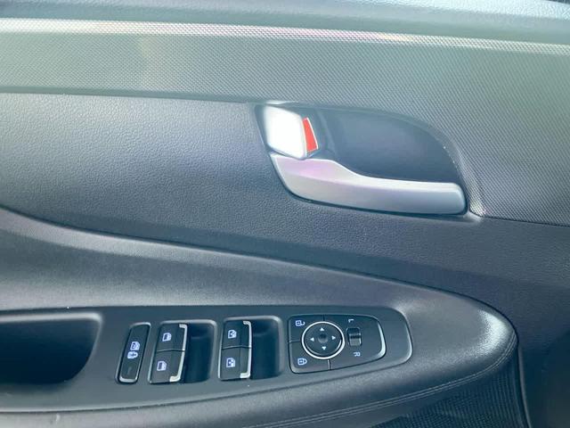 Photo of 2023 Hampton Gray Hyundai SANTA FE