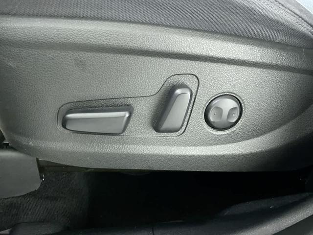 Photo of 2023 Hampton Gray Hyundai SANTA FE