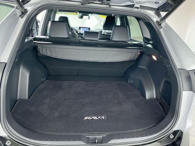 Photo of 2021 Silver Sky Metallic/Midnight Black Metallic Toyota RAV4 Hybrid