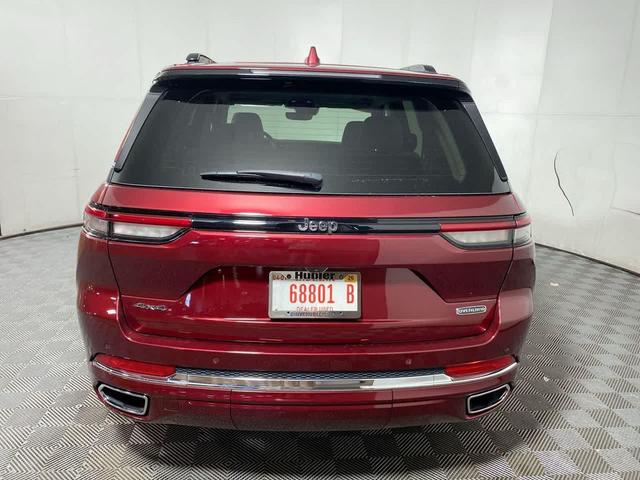 Photo of 2022 Velvet Red Pearlcoat Jeep Grand Cherokee