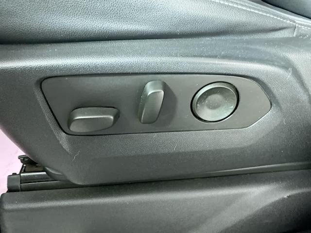 Photo of 2023 Summit White Chevrolet Silverado 1500