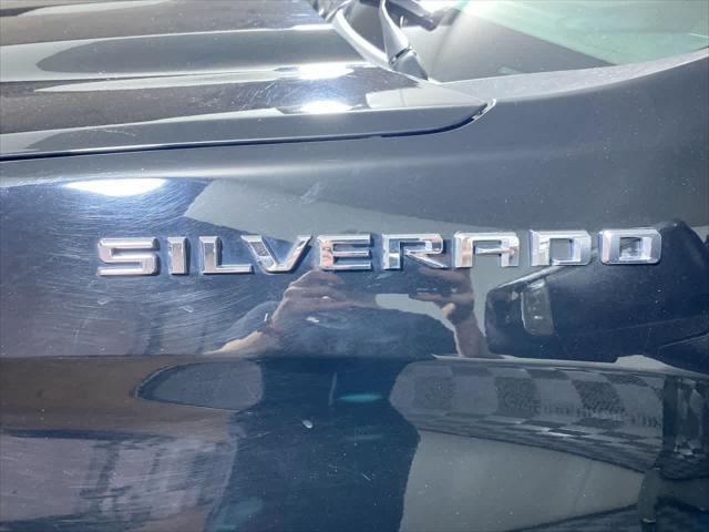 Photo of 2023 Black Chevrolet Silverado 1500