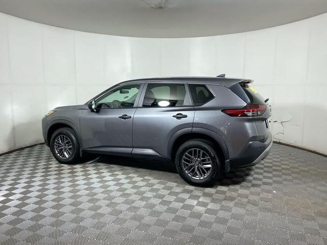 Photo of 2022 Gun Metallic Nissan Rogue