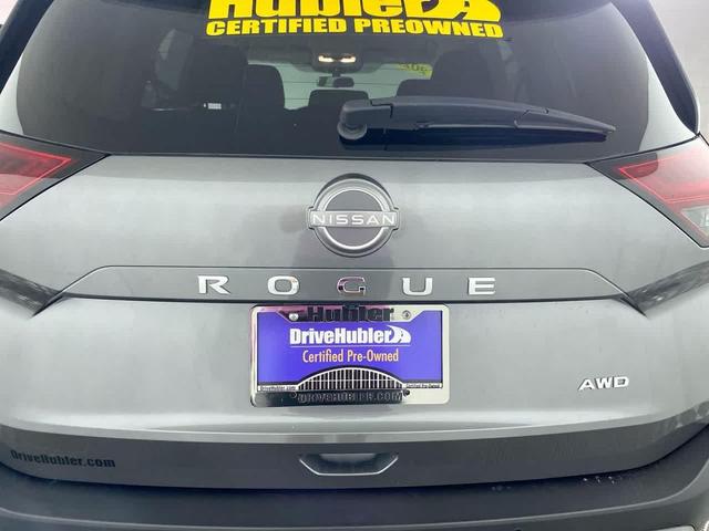 Photo of 2022 Gun Metallic Nissan Rogue