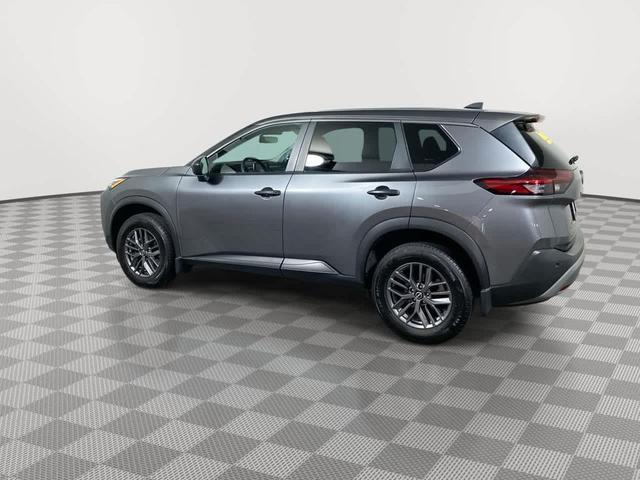 Photo of 2022 Gun Metallic Nissan Rogue