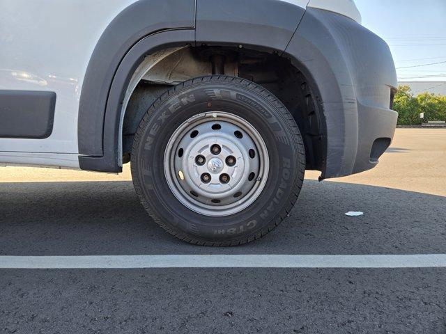 Photo of 2018 Bright White Clearcoat RAM ProMaster 3500