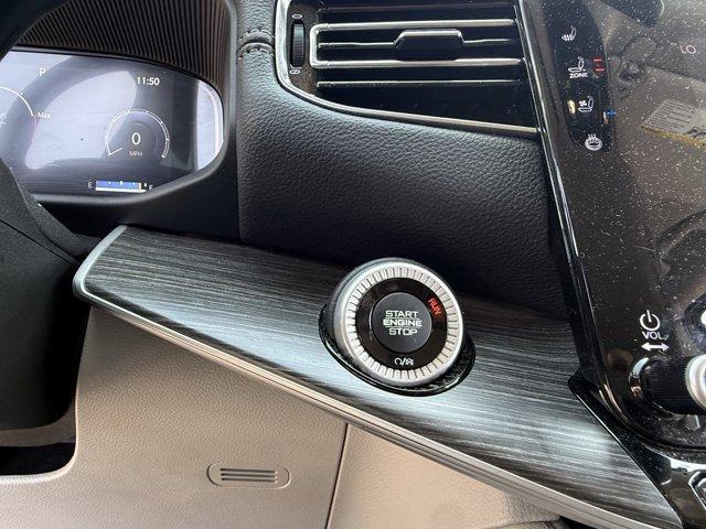 Photo of 2023 Bright White Clearcoat Jeep Wagoneer L