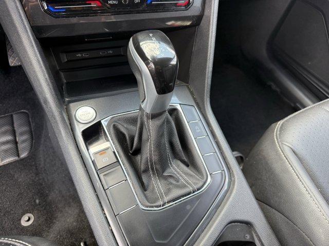 Photo of 2024 Deep Black Pearl Effect Volkswagen Tiguan